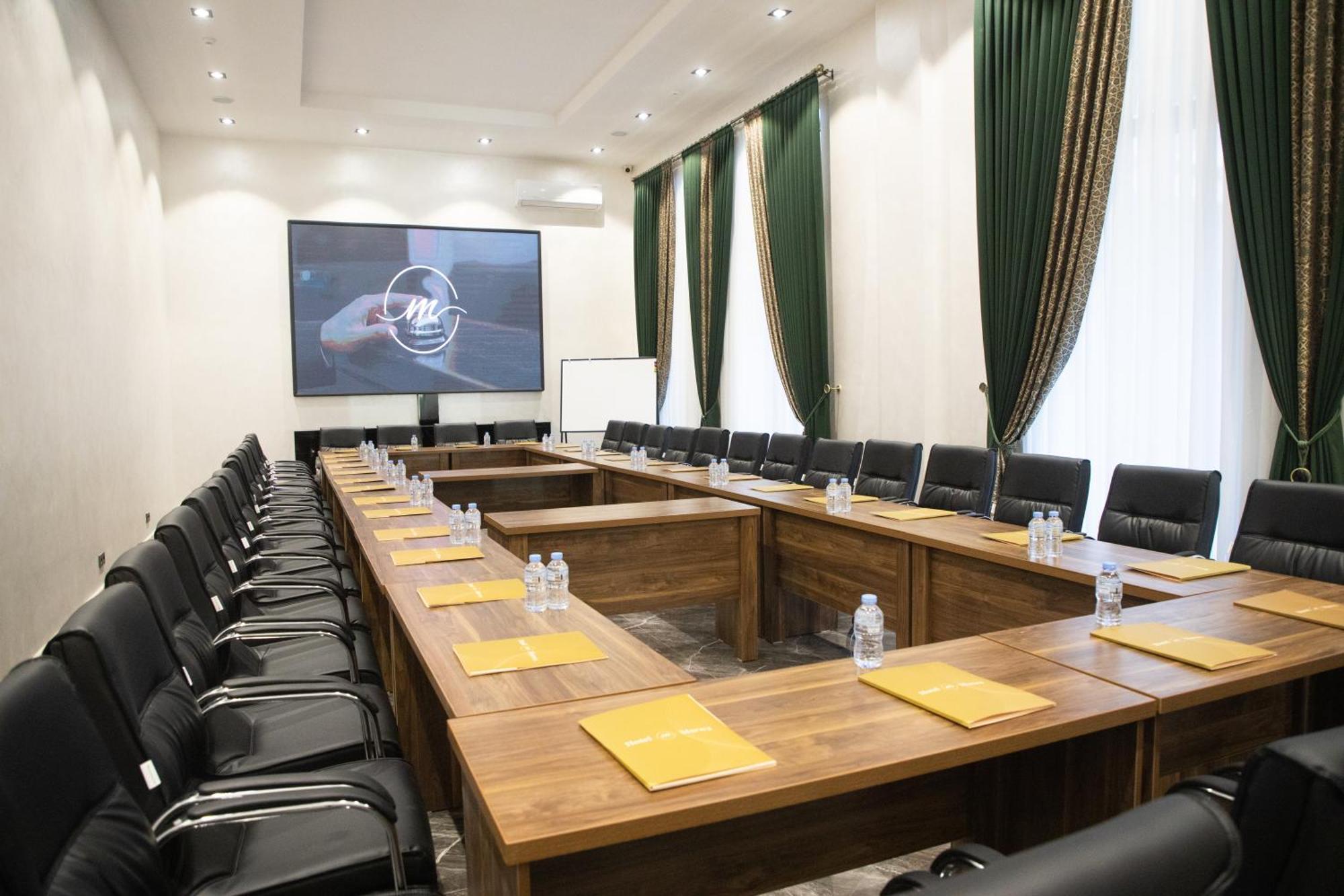 Hotel Marwa Tashkent Pool&Spa Ngoại thất bức ảnh