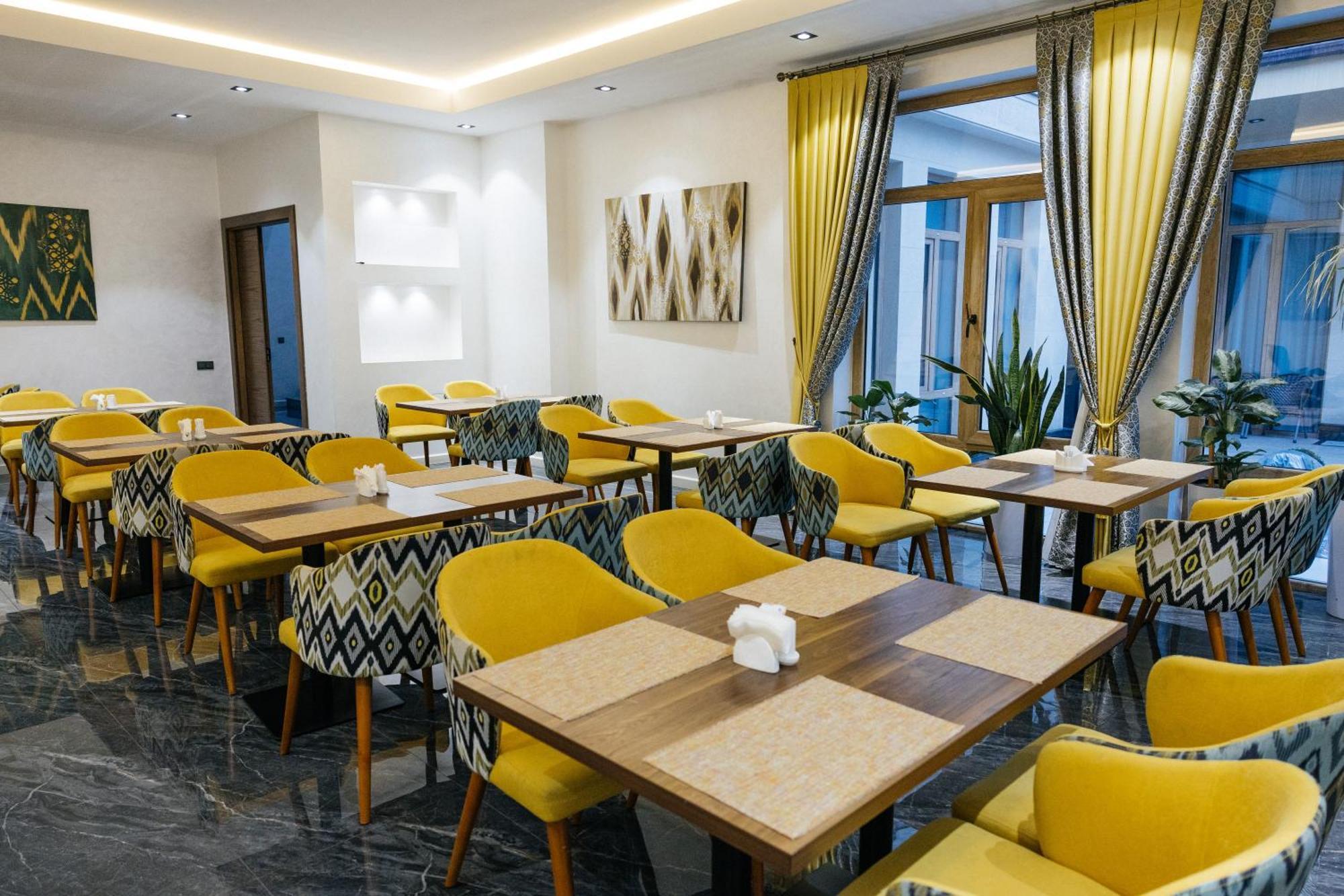 Hotel Marwa Tashkent Pool&Spa Ngoại thất bức ảnh